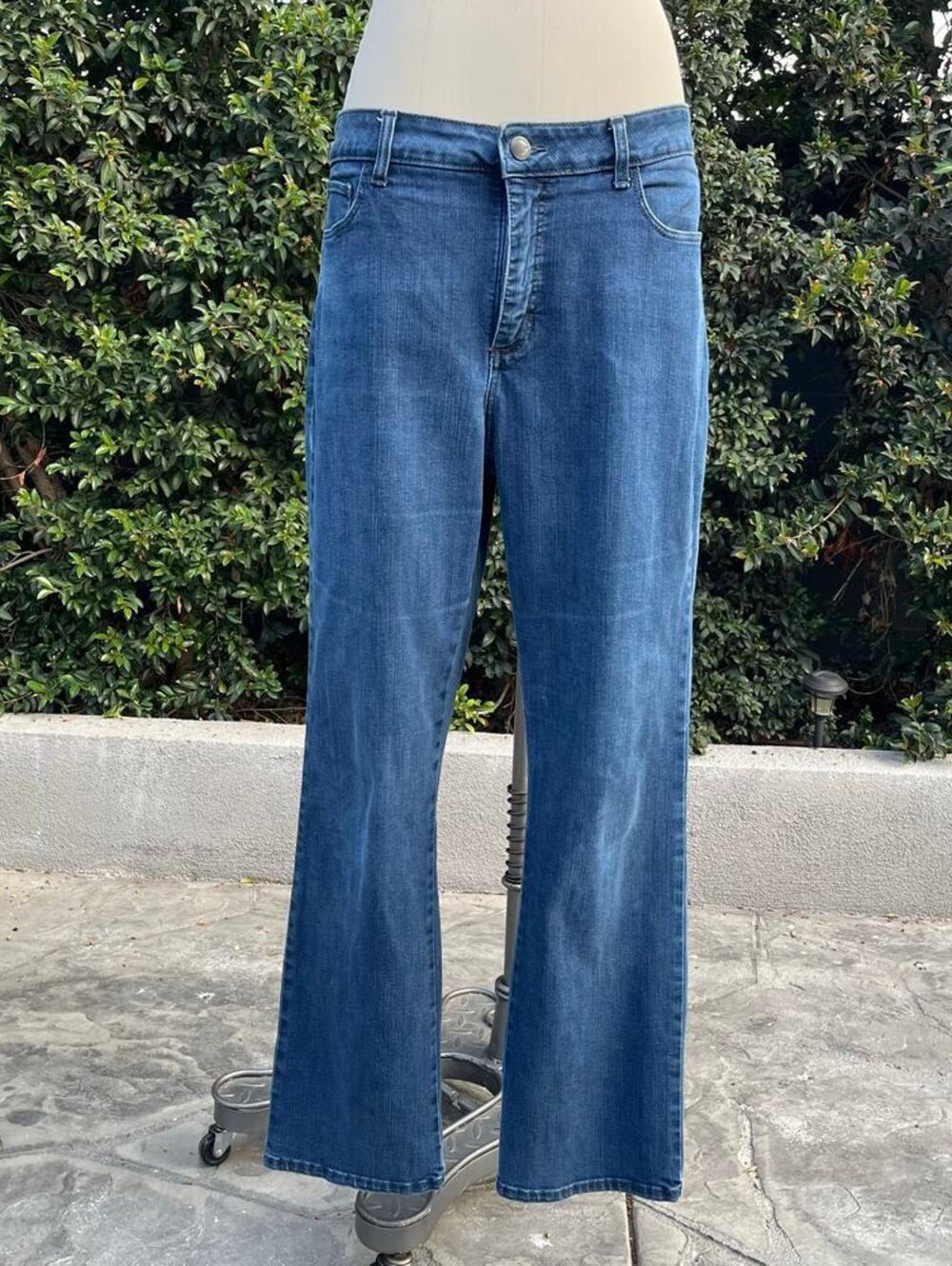 Lee Classic Fit Stretch Denim Jeans Women’s XL Straight Leg